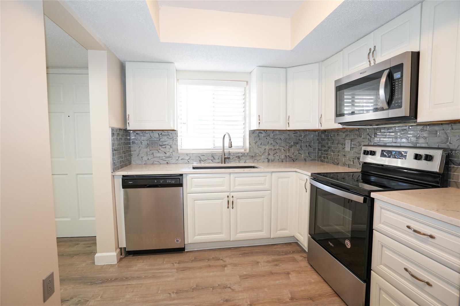 3502 Lake Bayshore Drive, FL