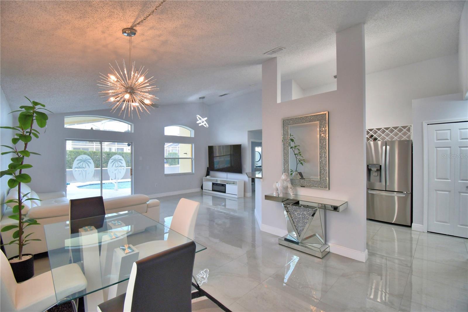 459 Tivoli Circle, FL