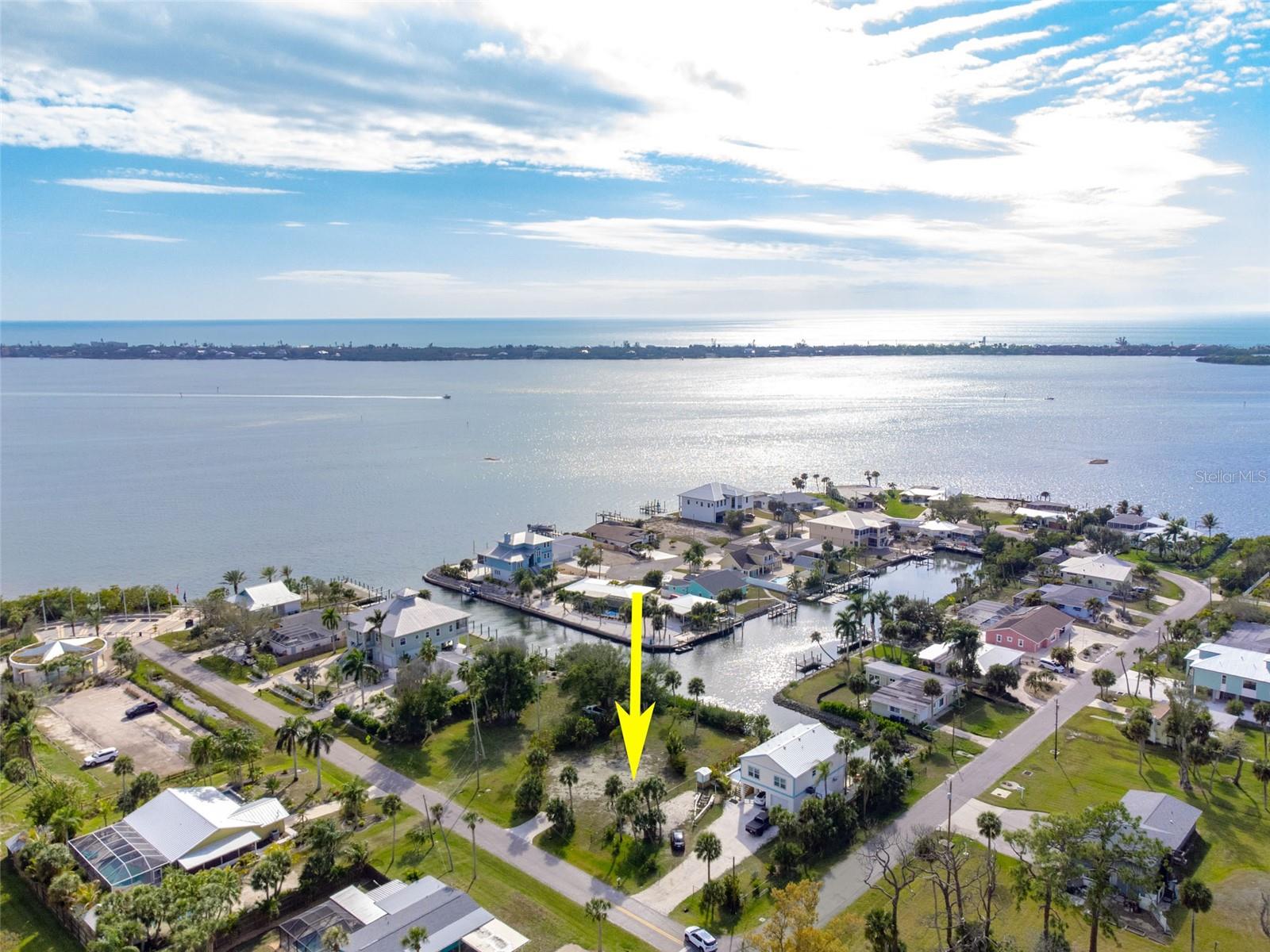 46 Harbor Lane, FL