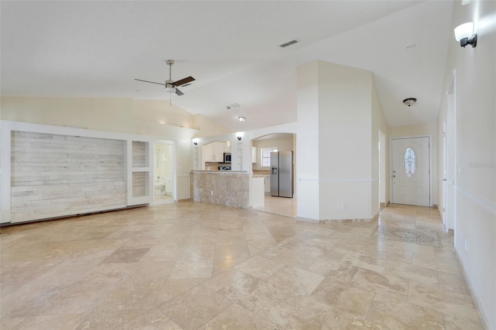 617 Parakeet Court, FL