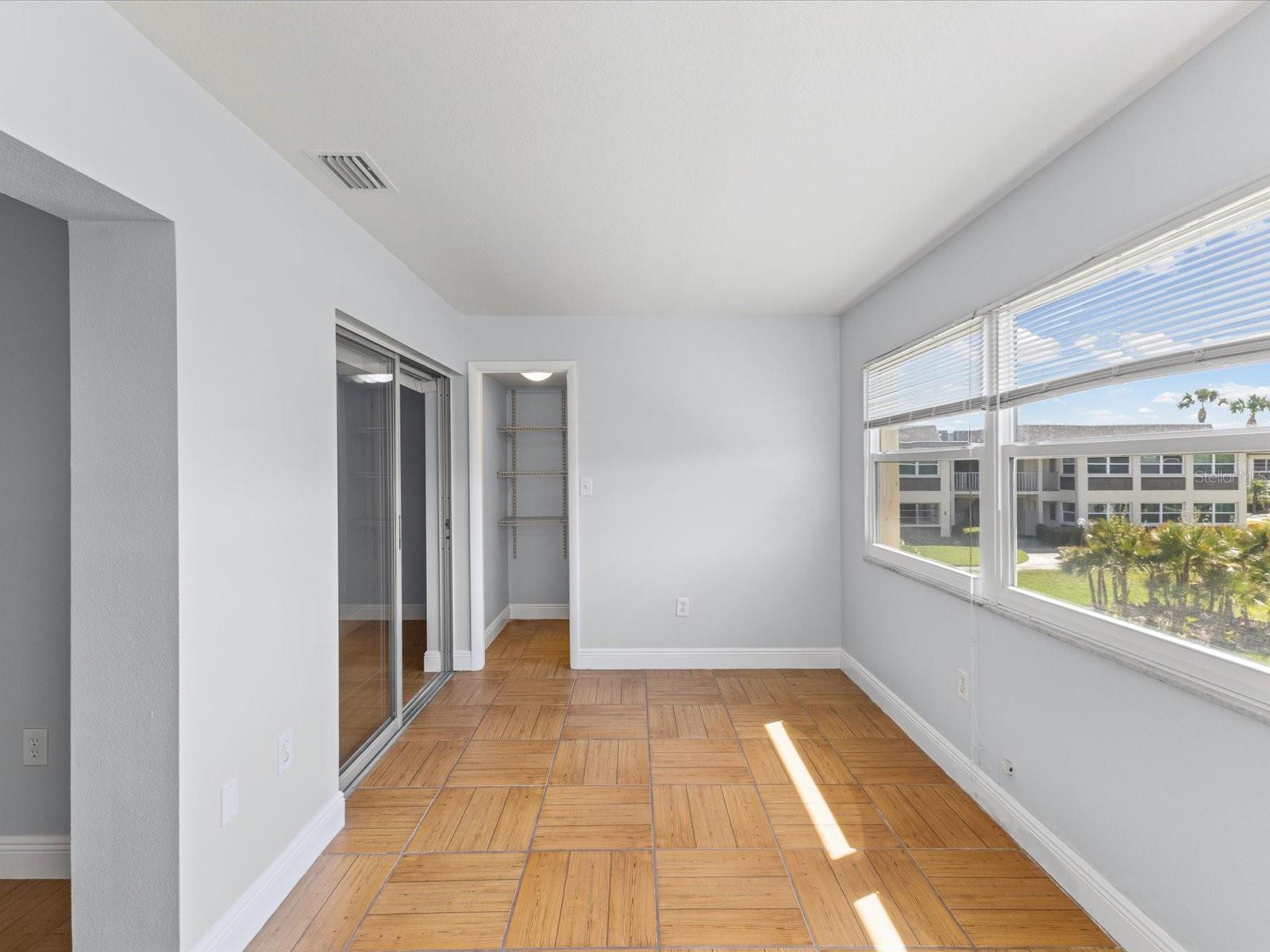 4712 Marine Parkway, FL