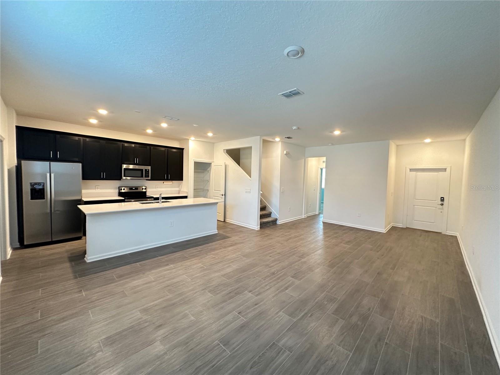 1707 Cross Prairie Parkway, FL