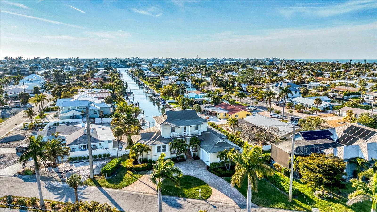 634 Key Royale Drive, FL