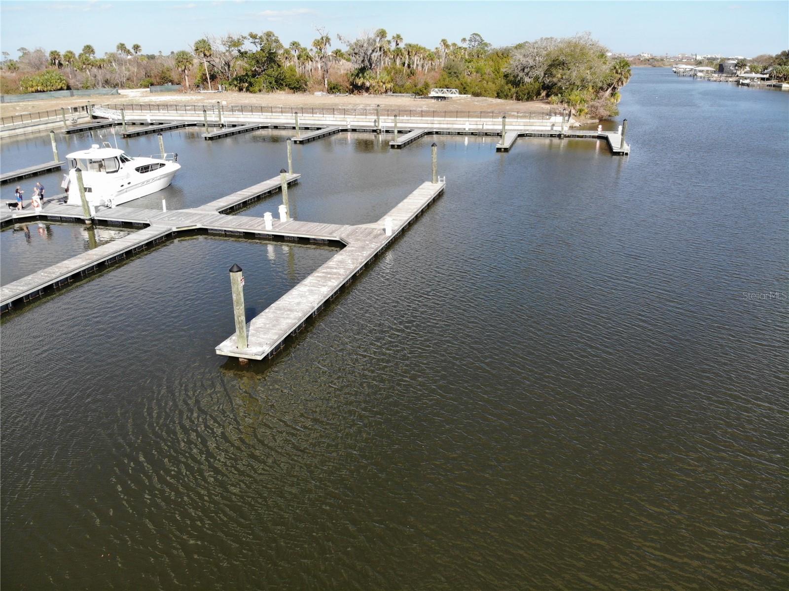 1 Marina Del Palma, FL
