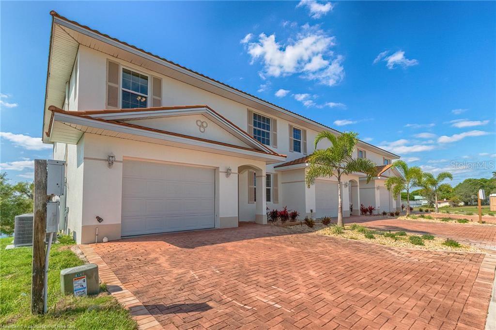 1942 Oasis Boulevard, FL