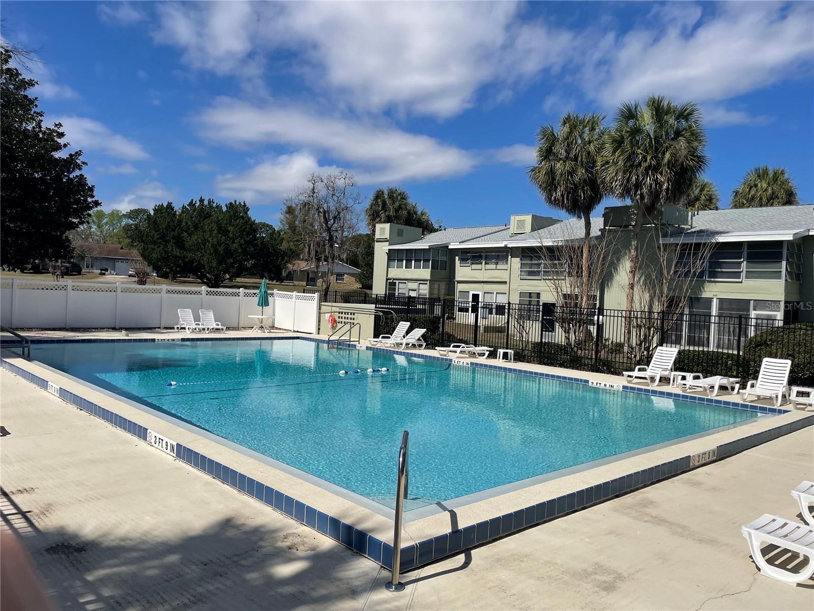 596 Bahia Circle, FL