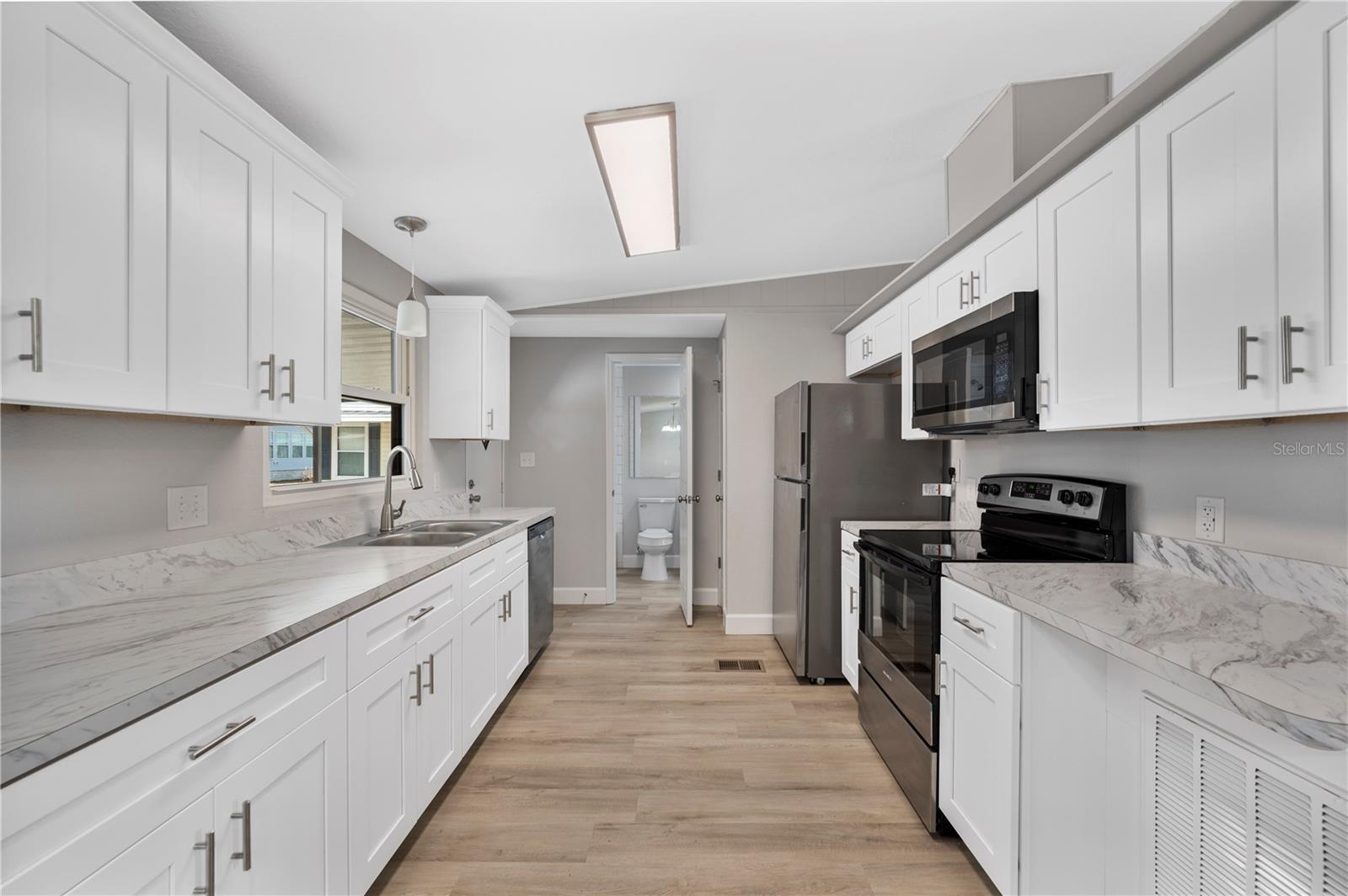2055 Floral Avenue, FL