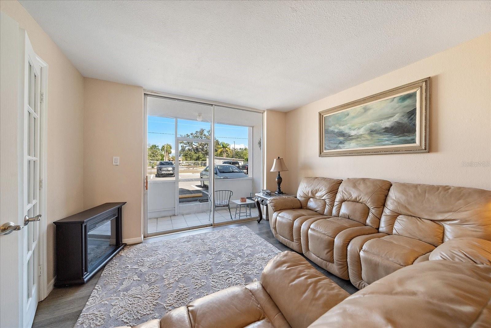 519 Albee Farm Road, FL