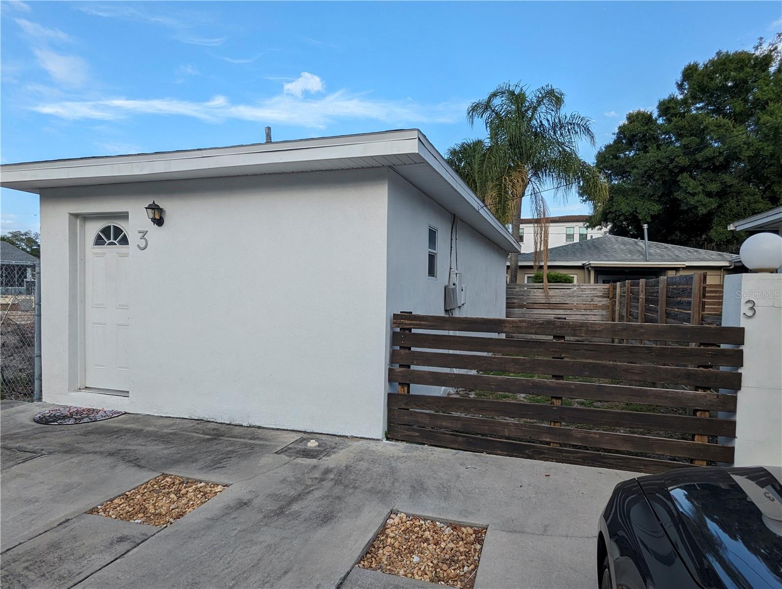 411 Albany Avenue, FL