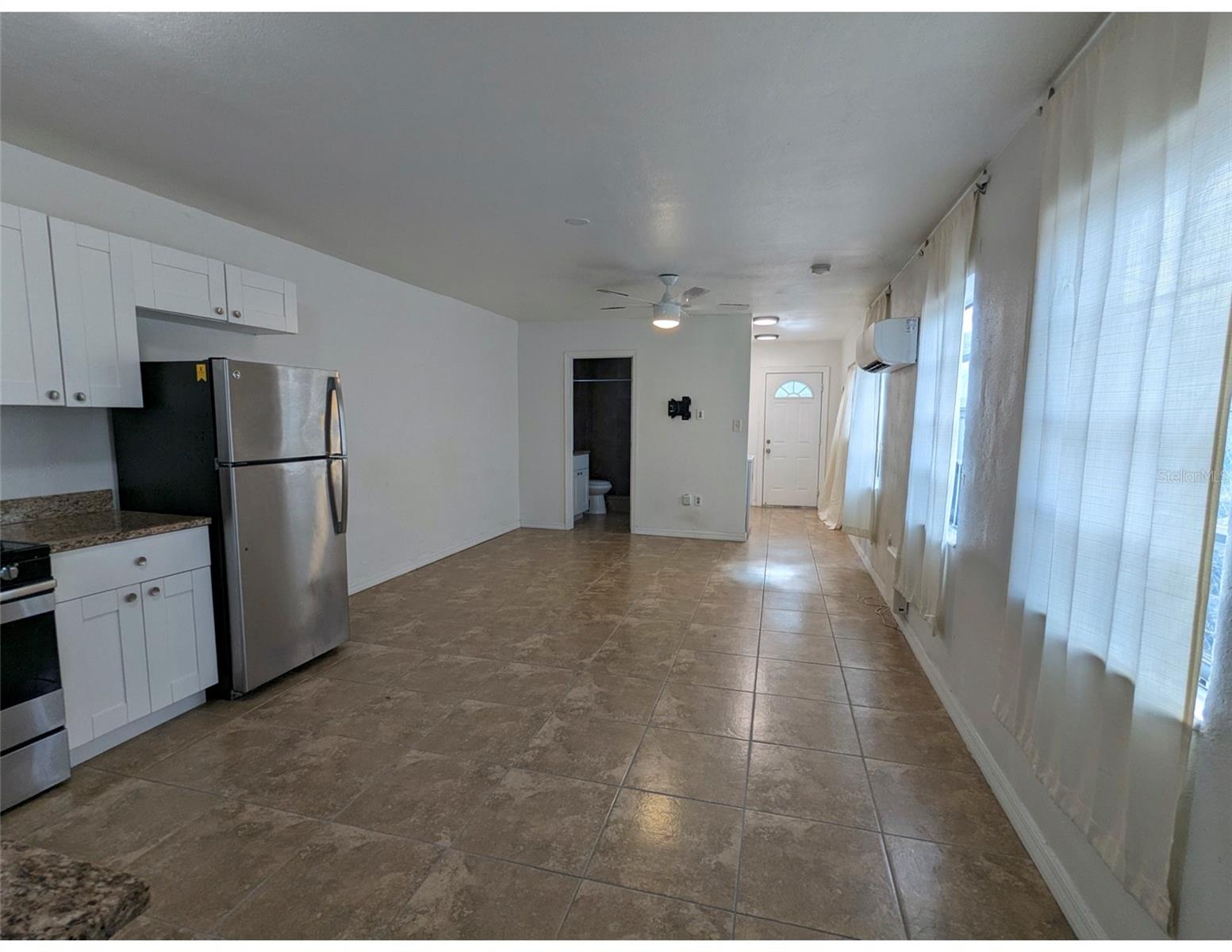 411 Albany Avenue, FL