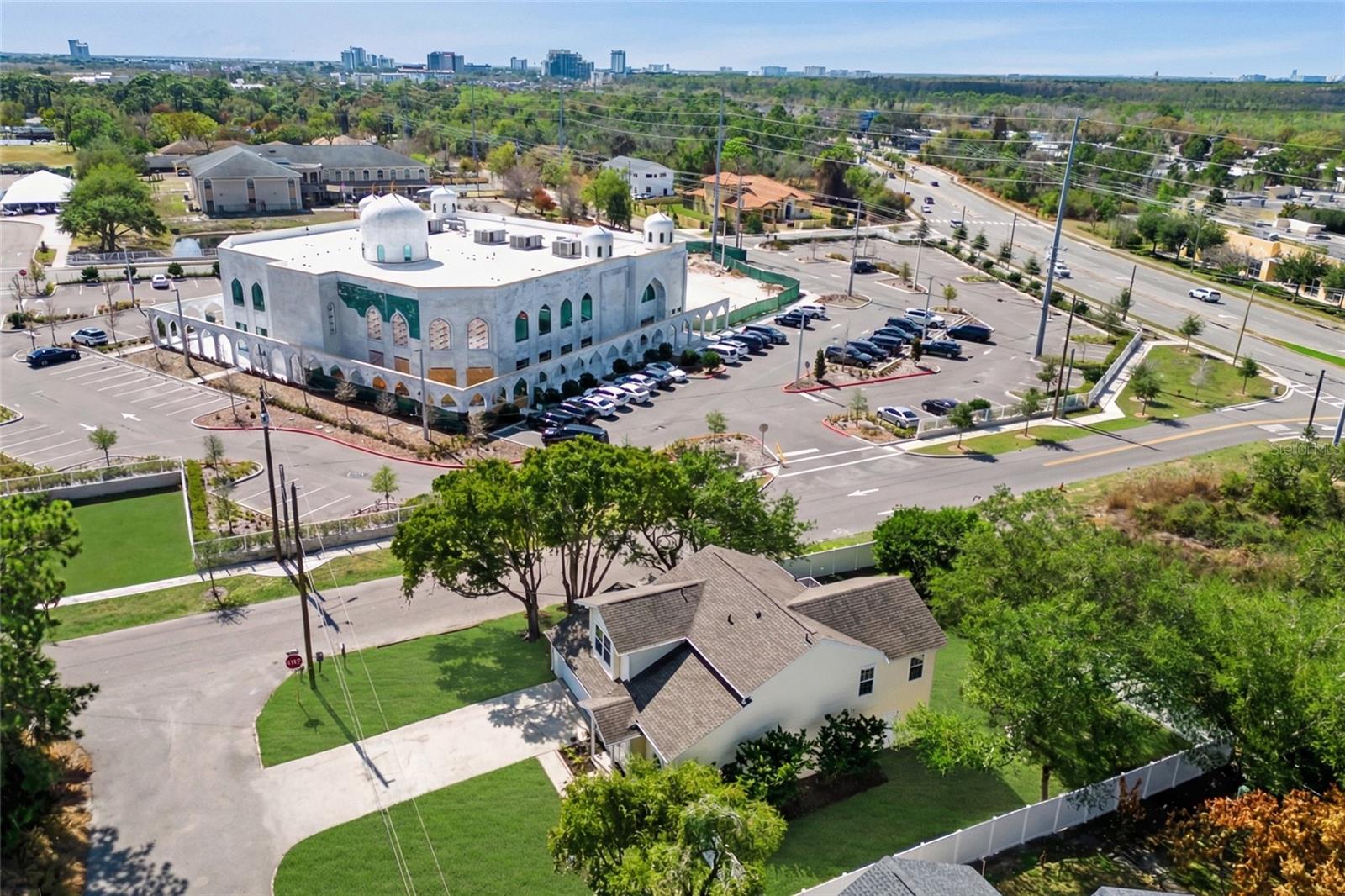 11462 Commercial Street, FL