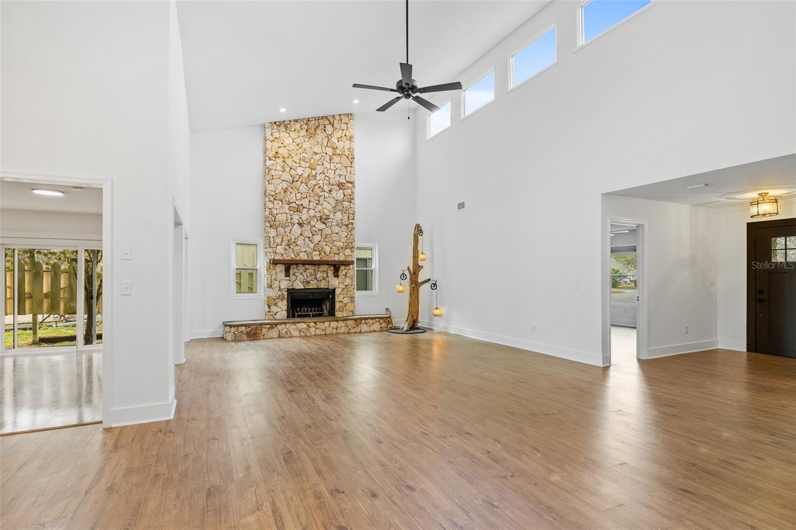 136 Sea Duck Circle, FL