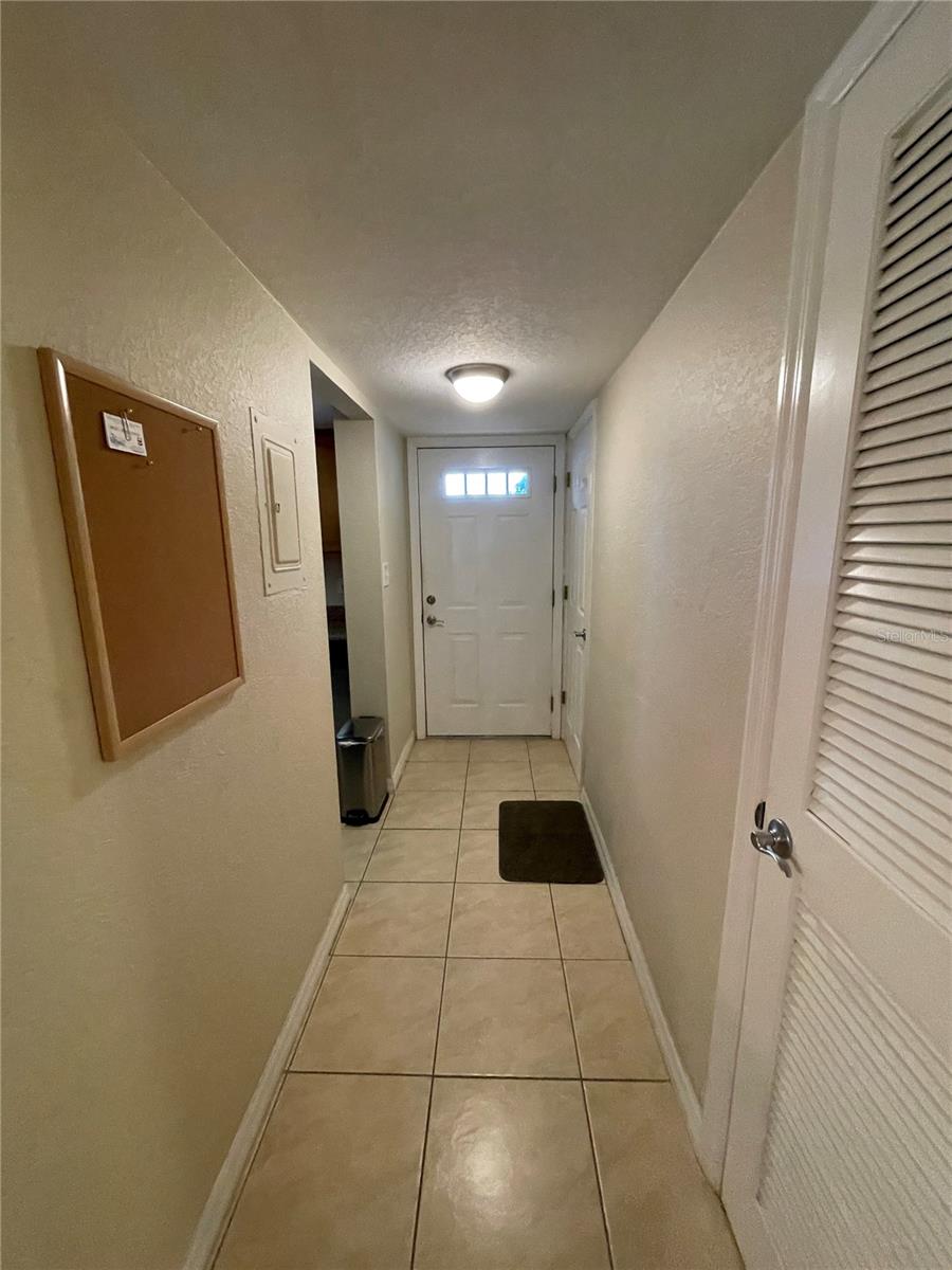 918 La Costa Circle, FL