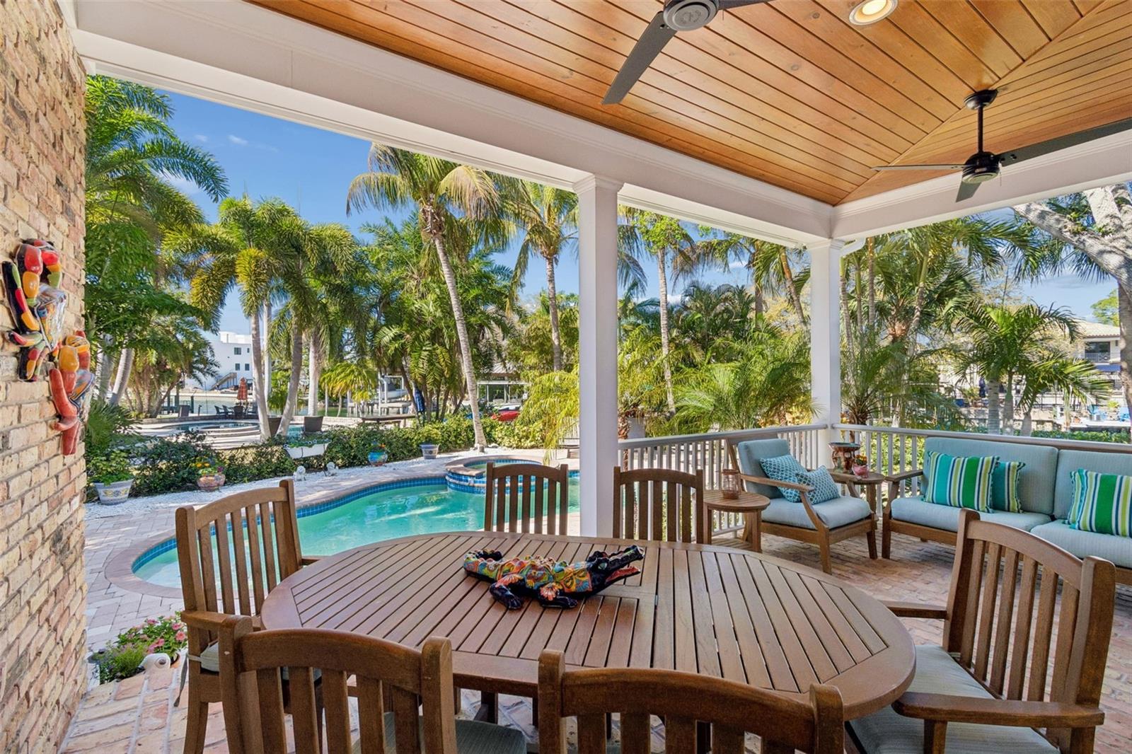 4909 Spring Lake Drive, FL