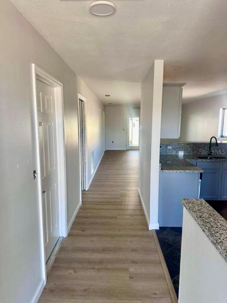 4325 Thompson Avenue, FL