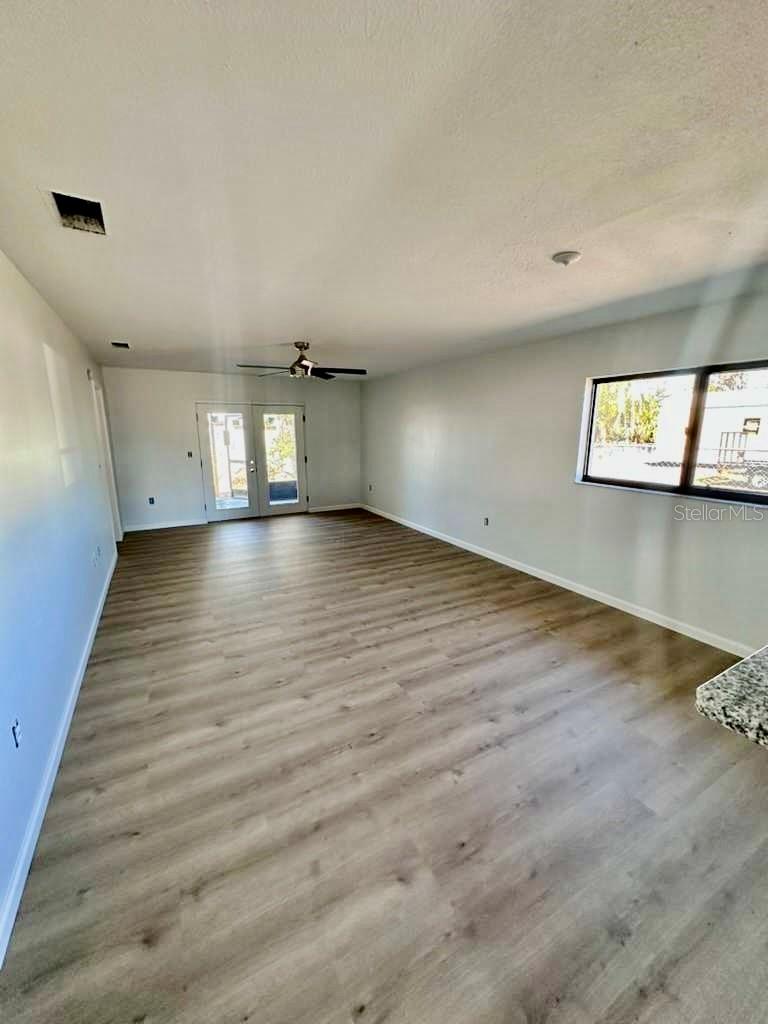 4325 Thompson Avenue, FL