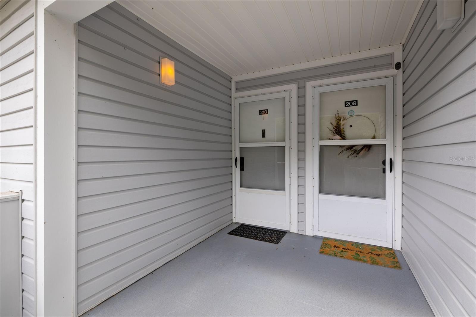 210 River Bend Place, FL