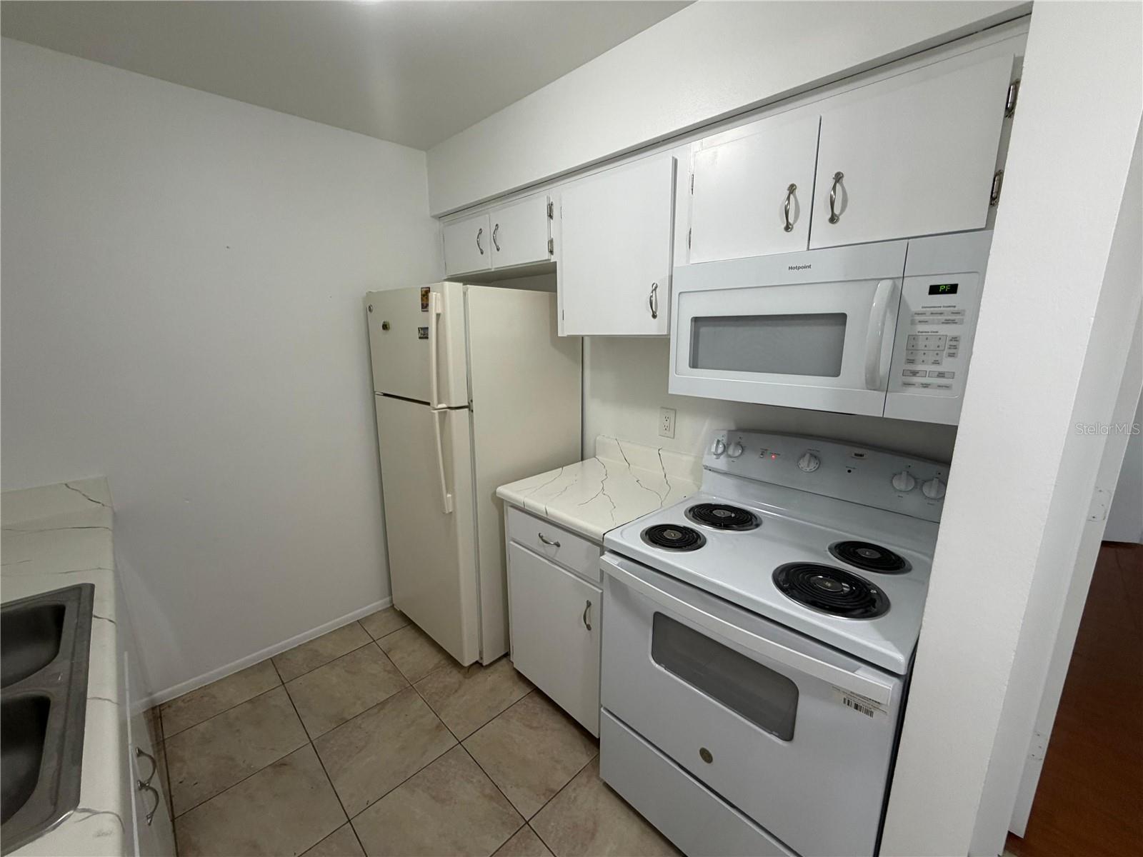 4834 Semoran Boulevard, FL