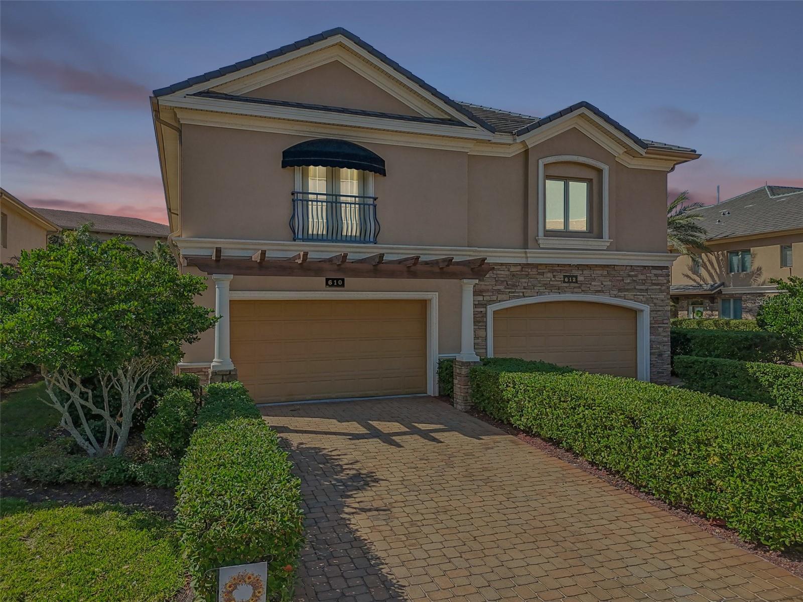 610 Saxony Boulevard, FL
