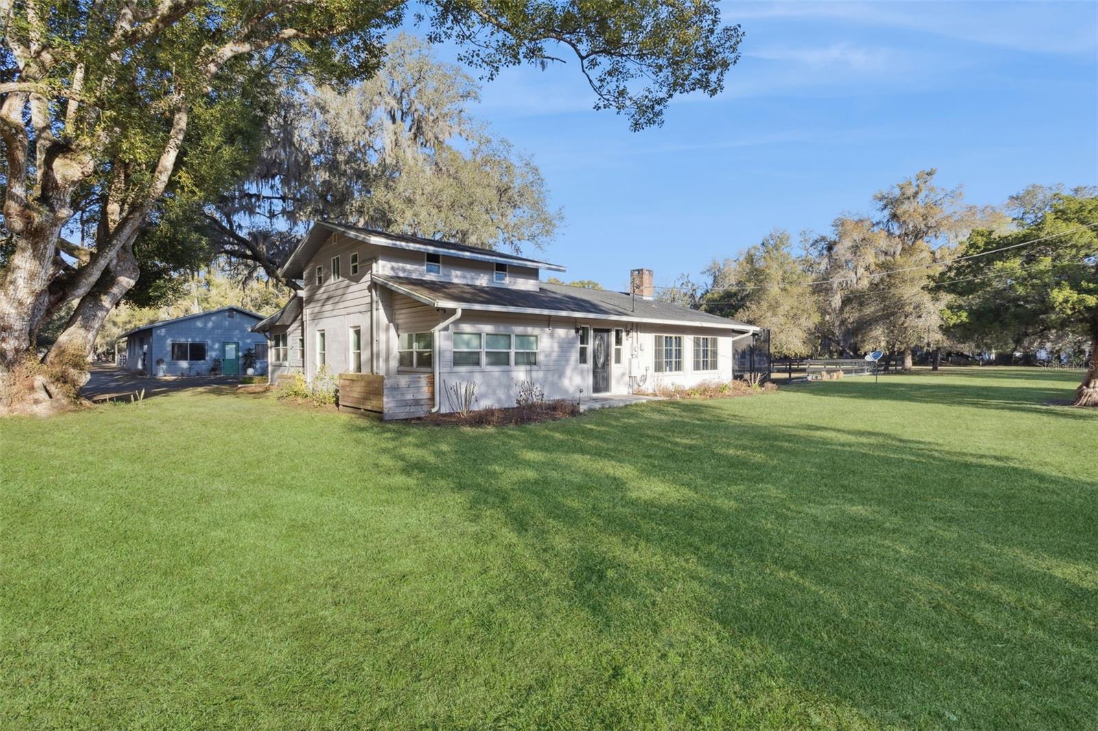 43411 State Road 19, FL