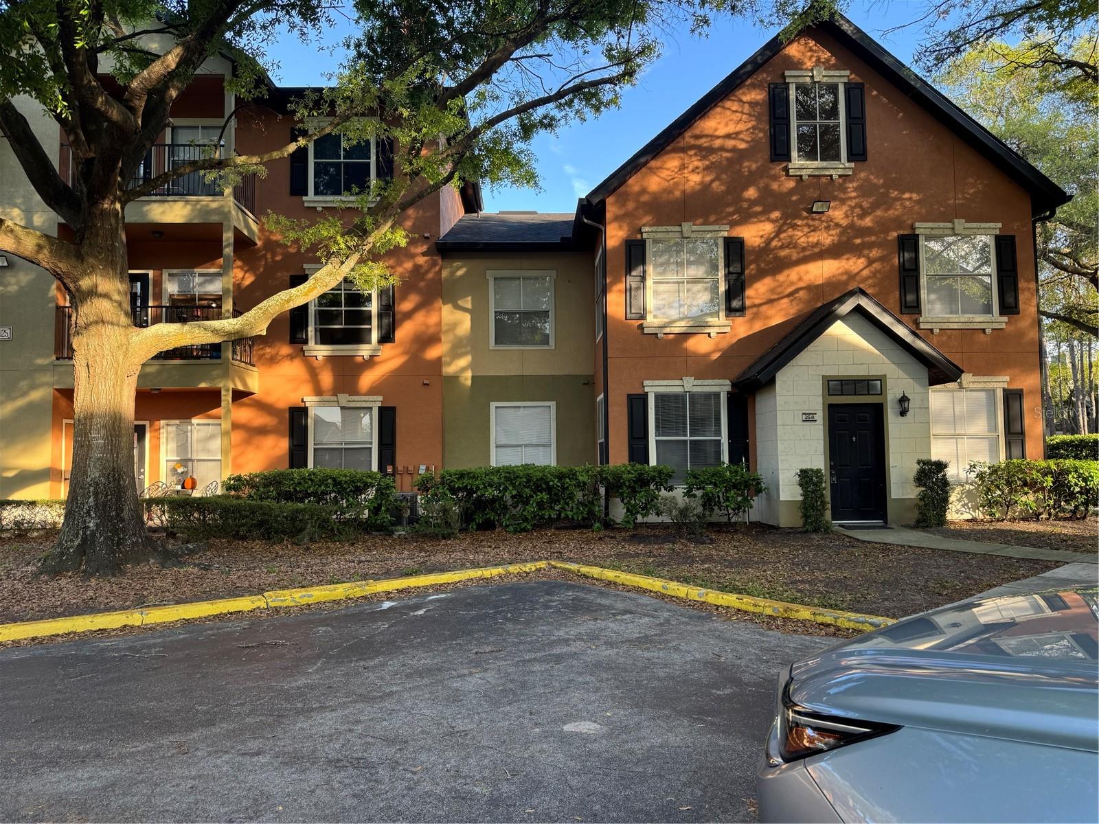 6025 Westgate Drive, FL