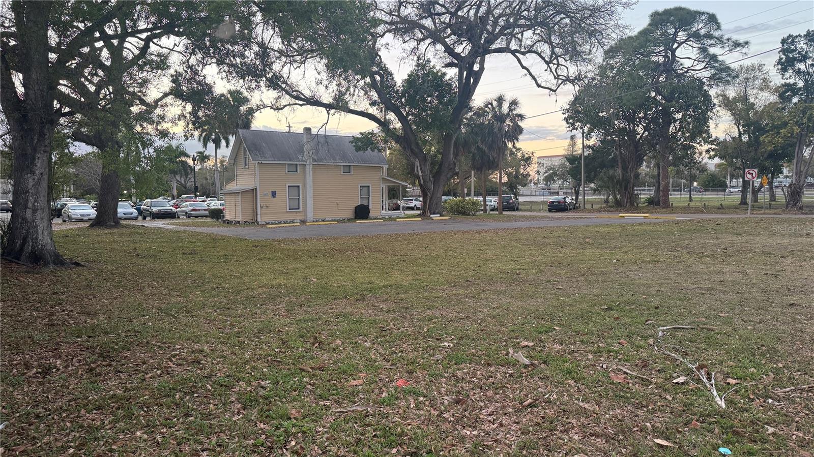 1505 6th Avenue, FL
