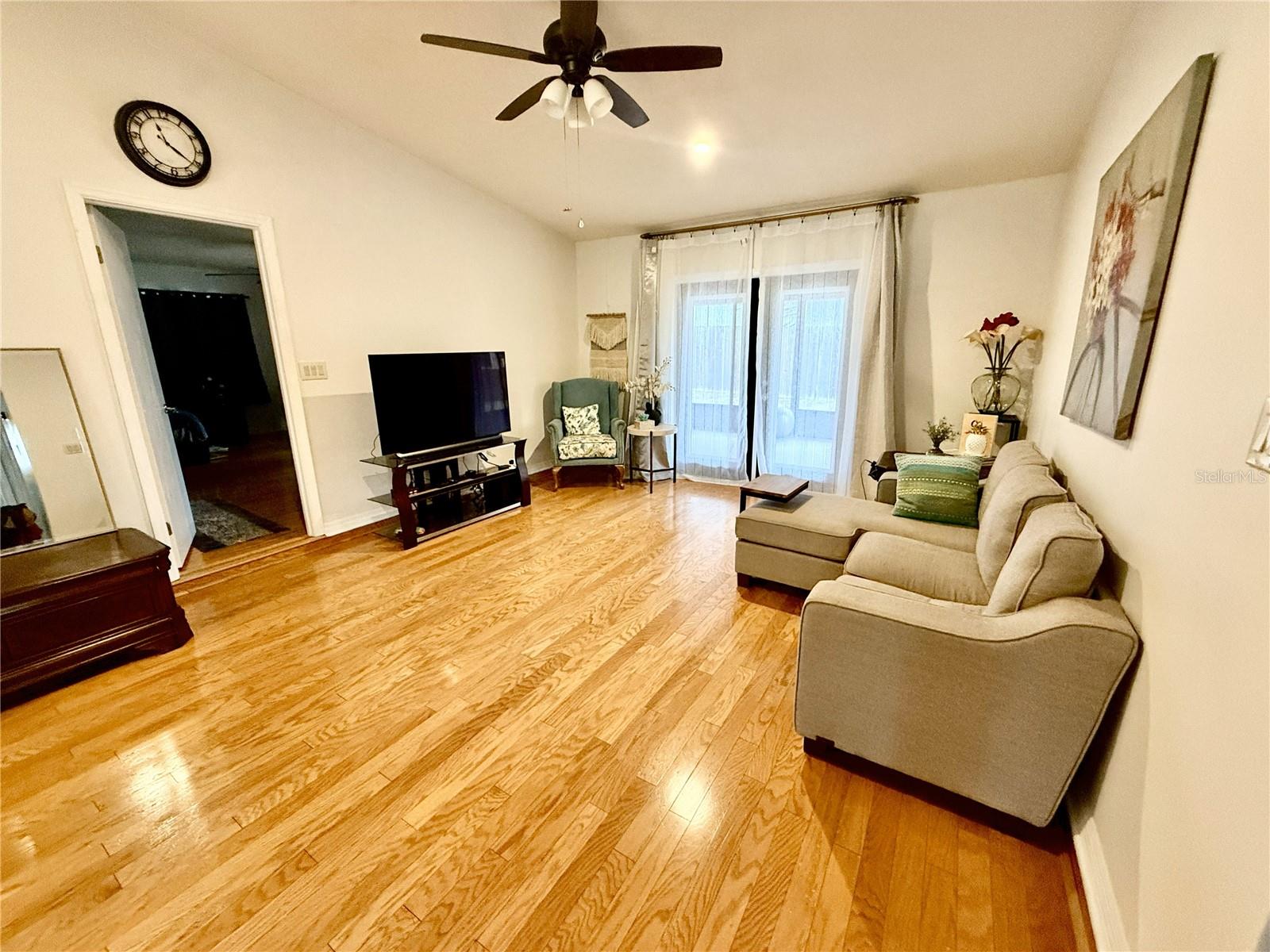 4867 33rd Avenue, FL