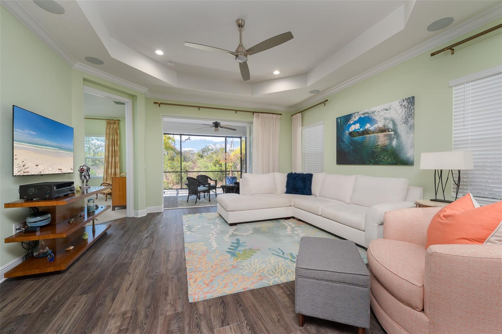 2726 Sapphire Blue Lane, FL