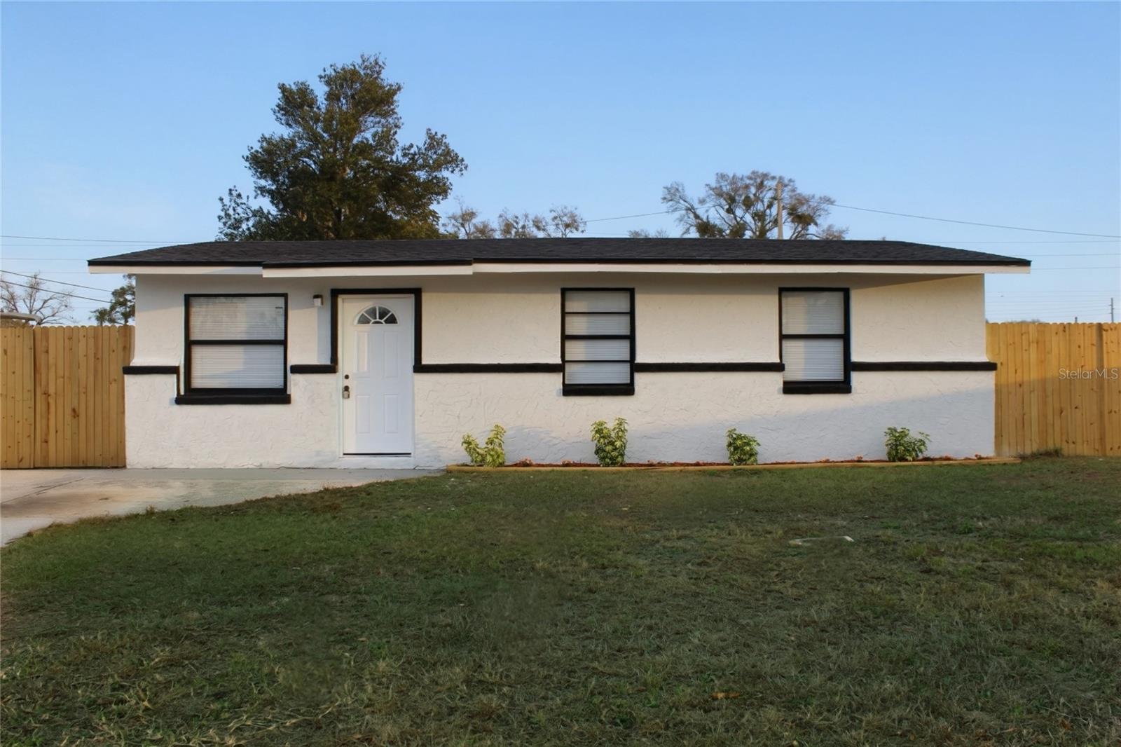 8308 Allamanda Avenue, FL