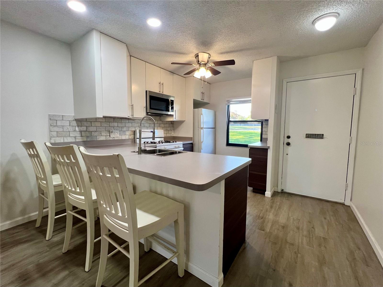 1185 Mission Circle, FL