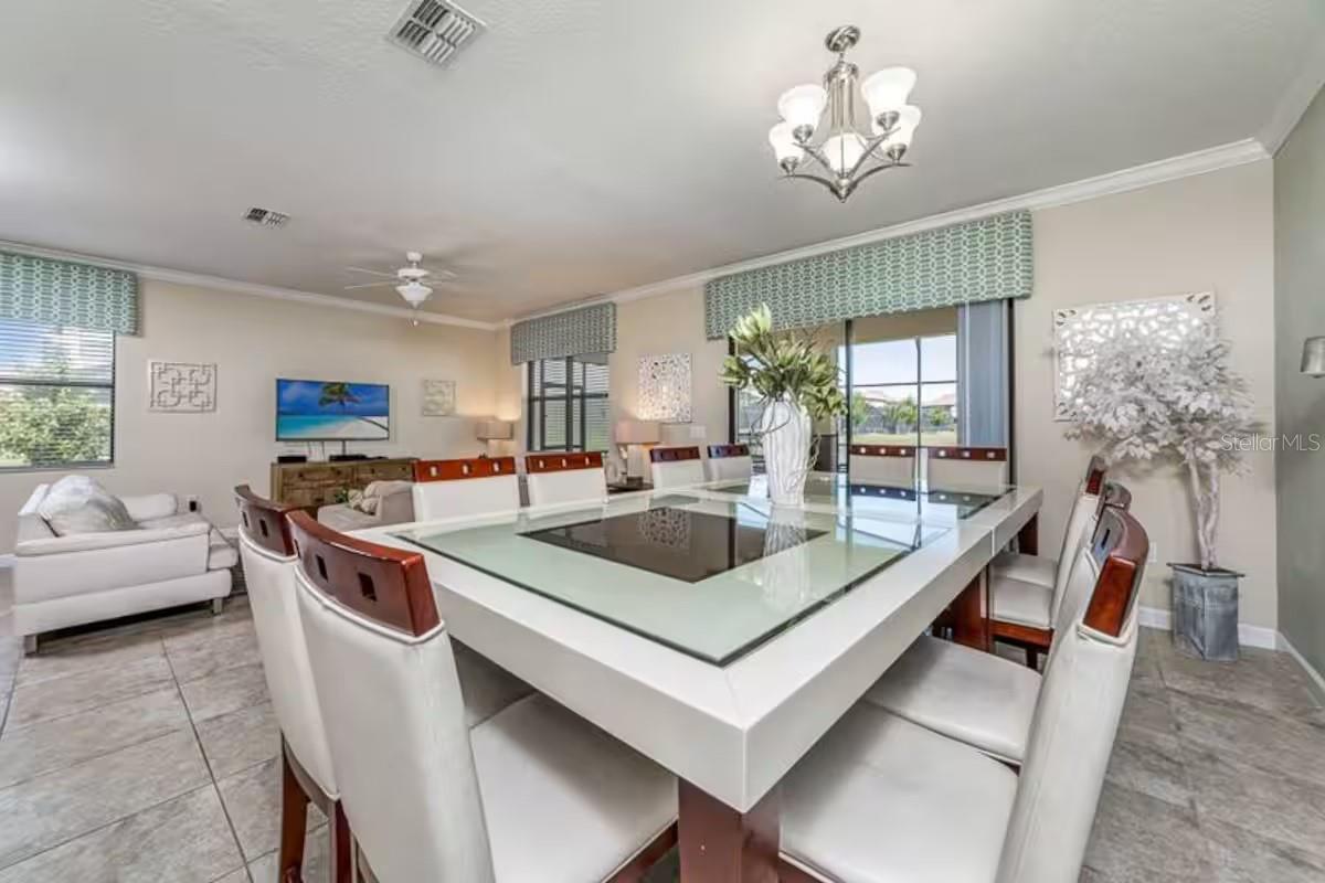 9043 Shadow Mountain Street, FL