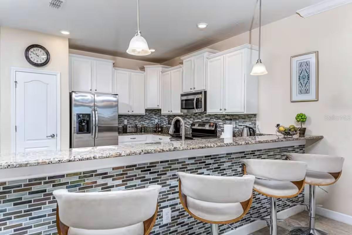 9043 Shadow Mountain Street, FL