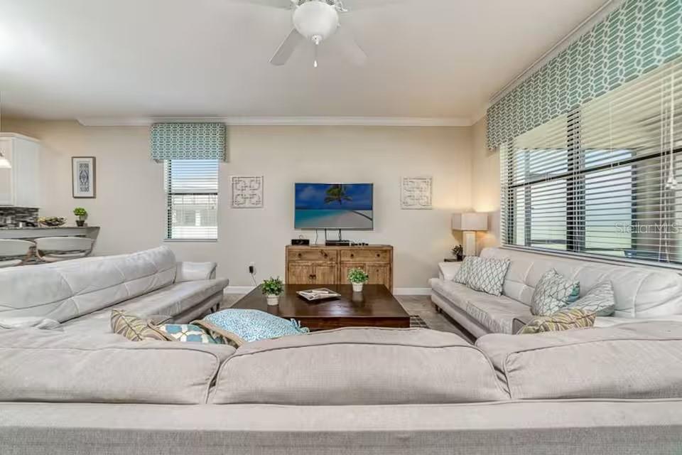 9043 Shadow Mountain Street, FL
