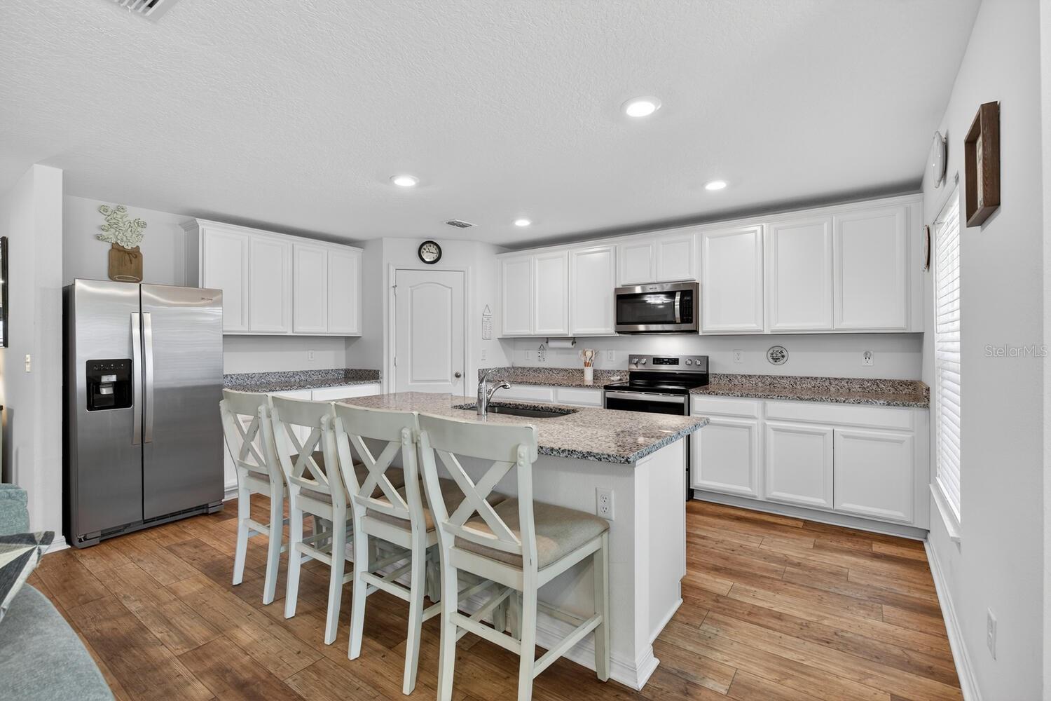 2 Radium Lane, FL