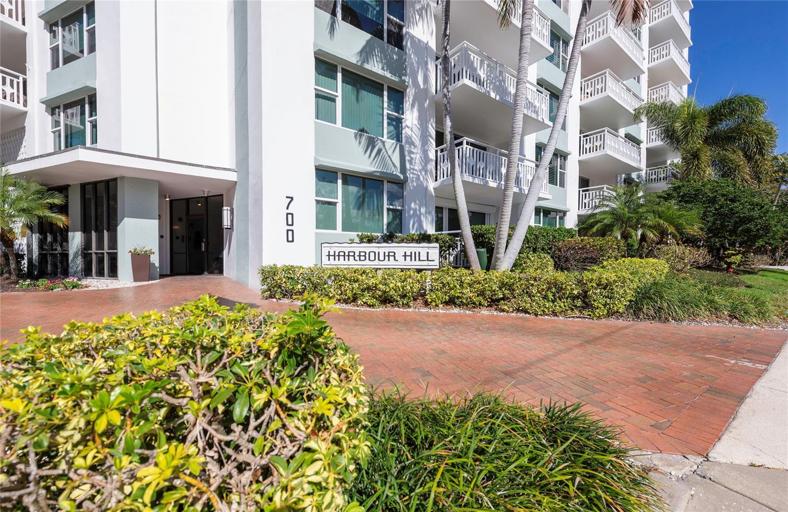 700 Beach Drive, FL