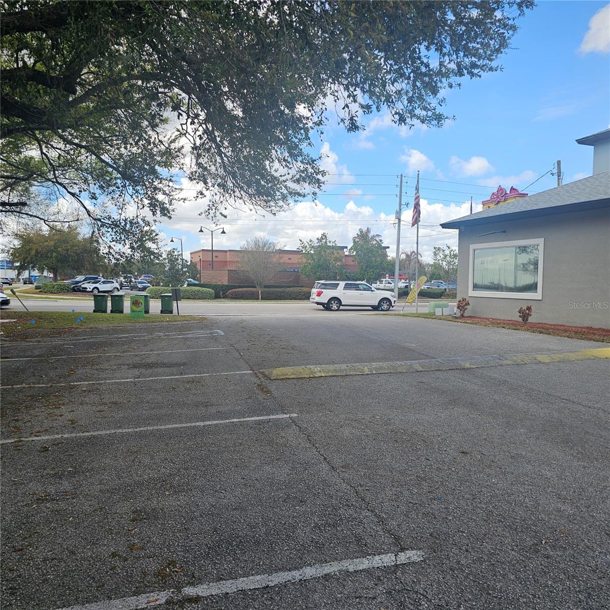1806 1st Street, FL