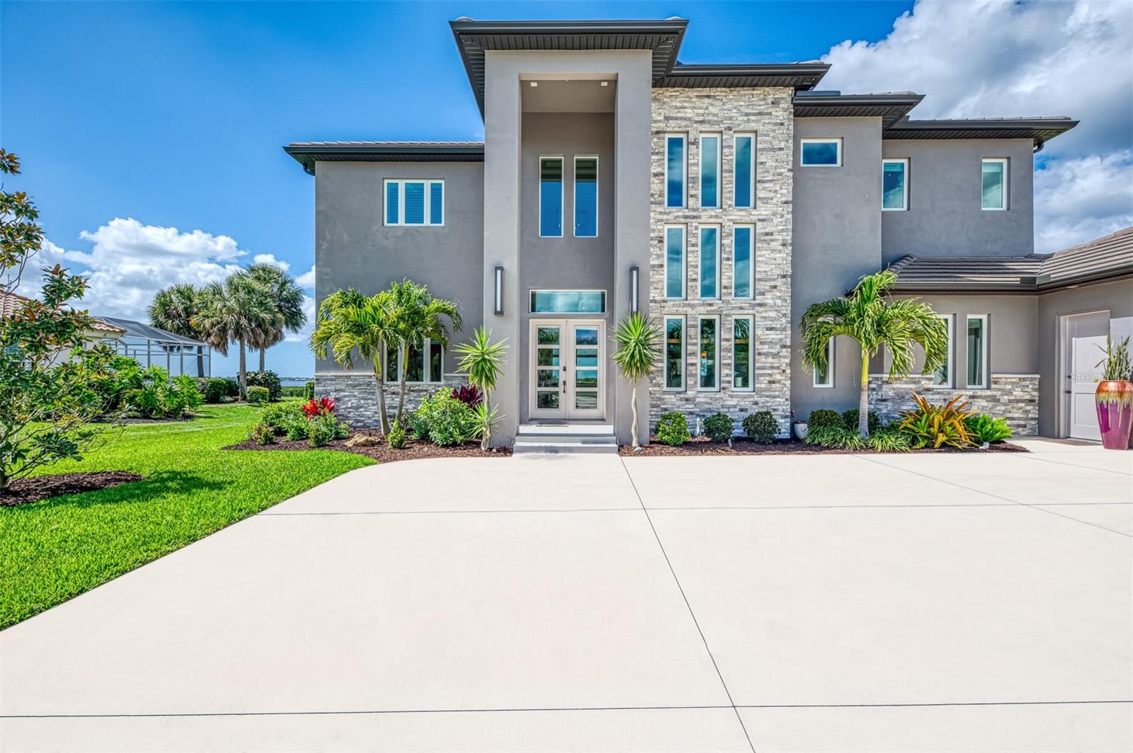 3051 Rivershore Lane, FL
