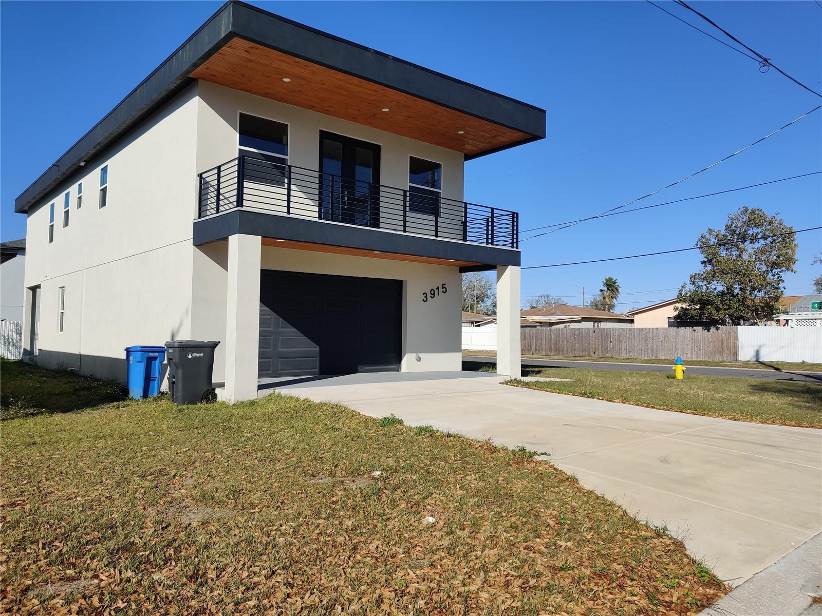 3915 Robson Street, FL