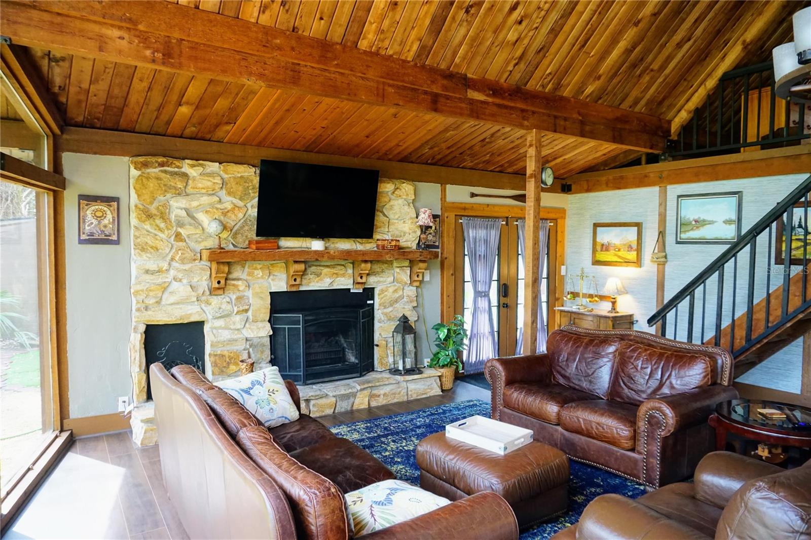 6880 Channel Drive, FL