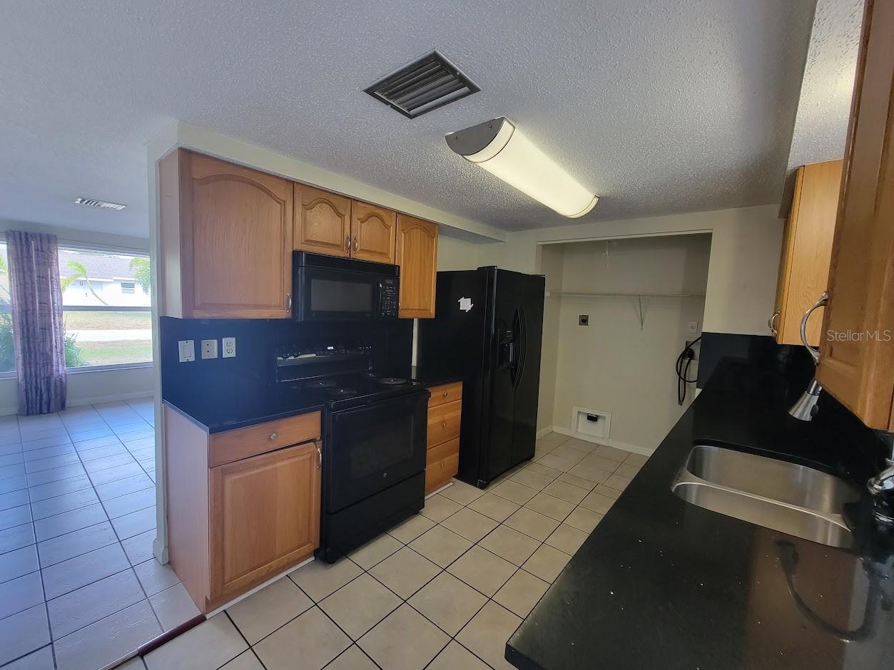 22353 Buffalo Avenue, FL