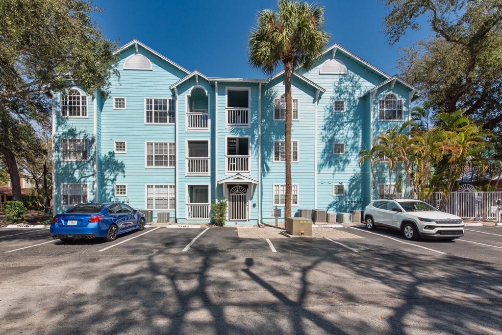 3002 Cleveland Street, FL