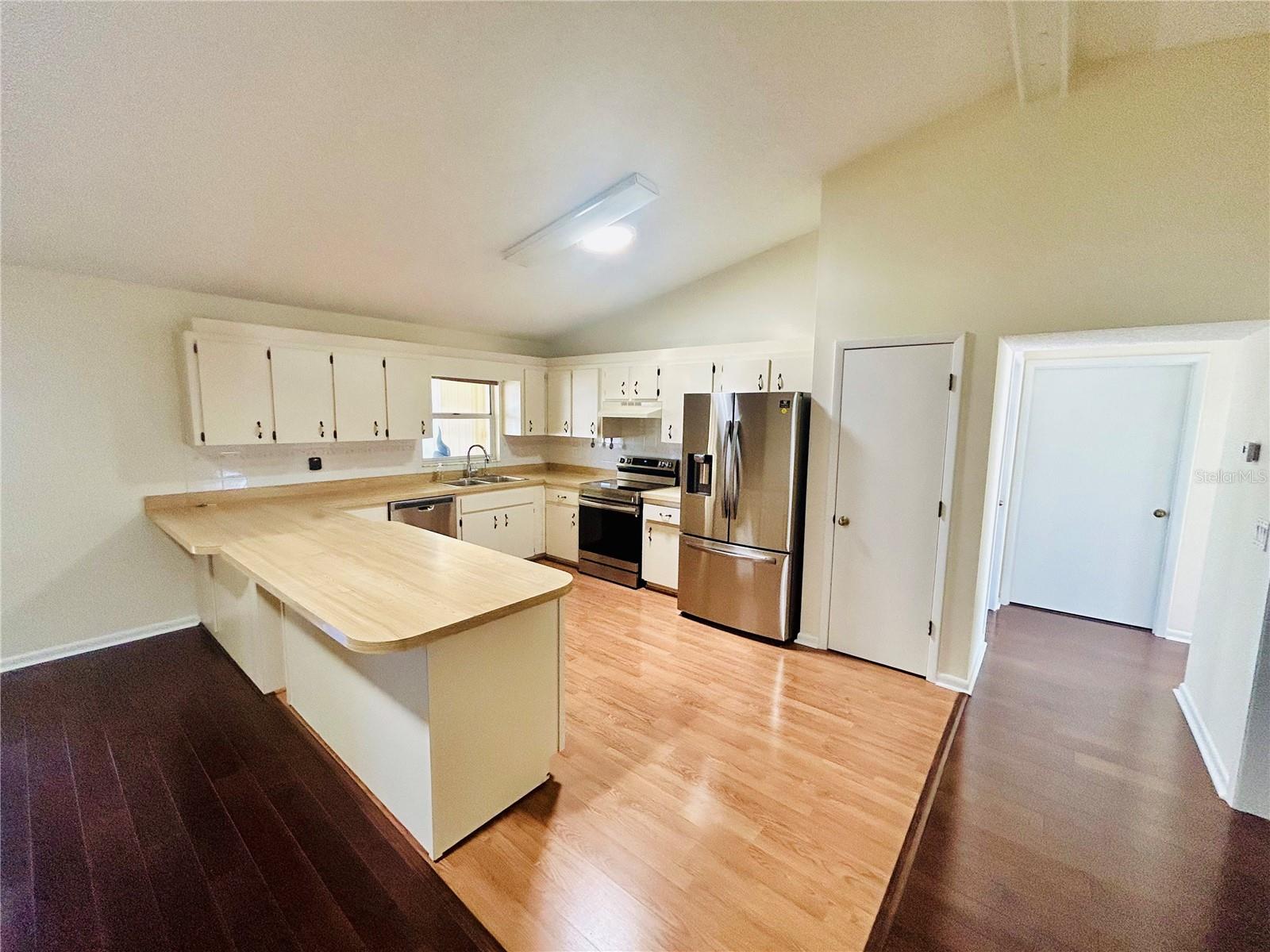 3943 Lehman Court, FL