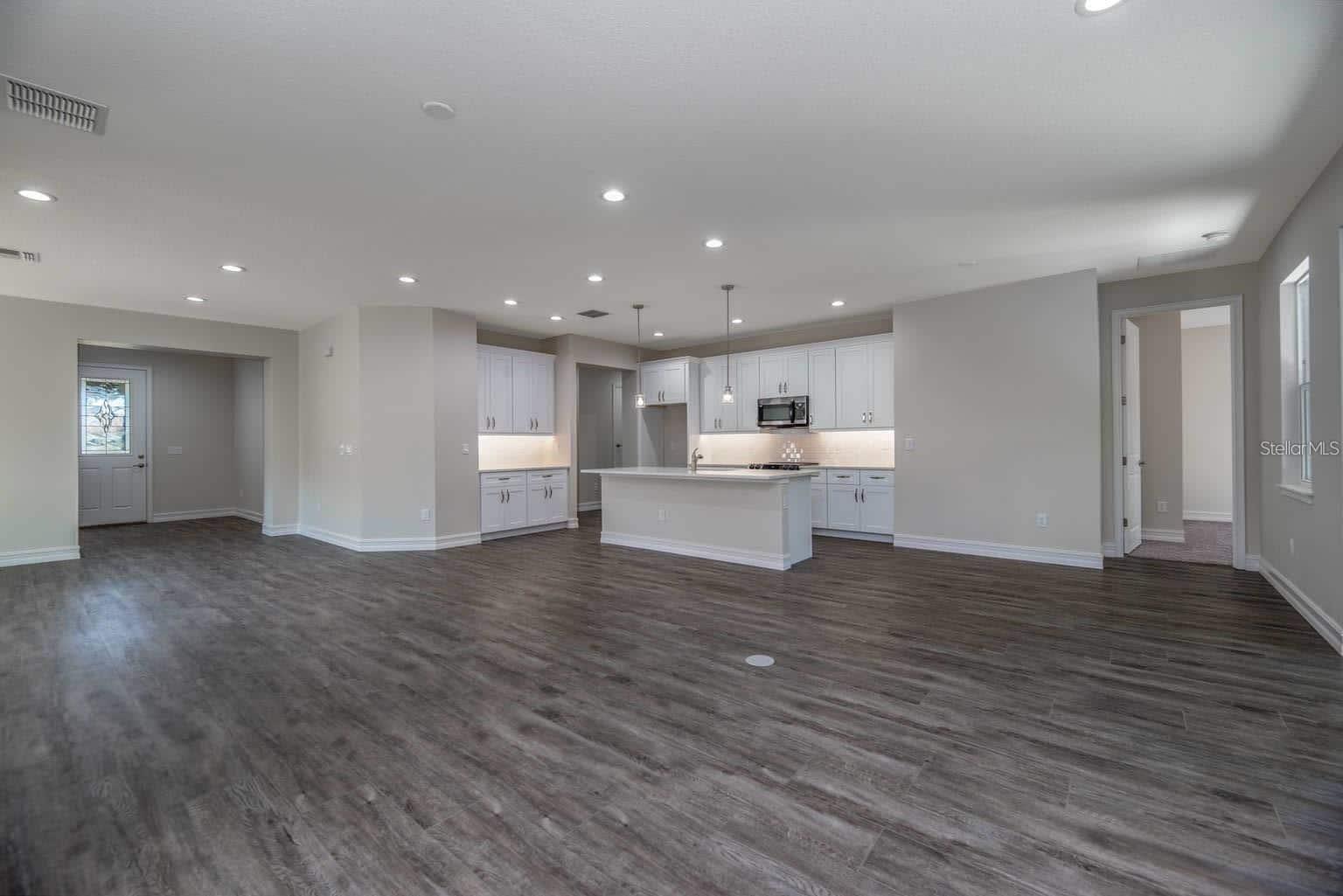 1925 79th Loop, FL