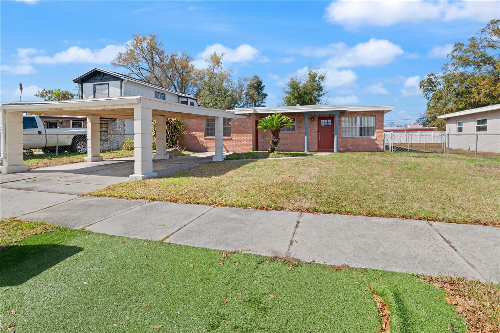 6206 Lois Avenue, FL