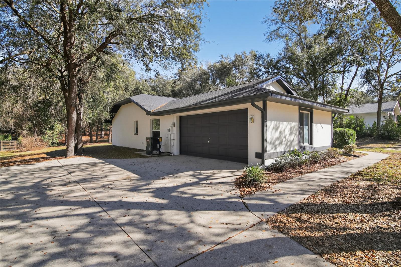 1139 Mckinley Street, FL