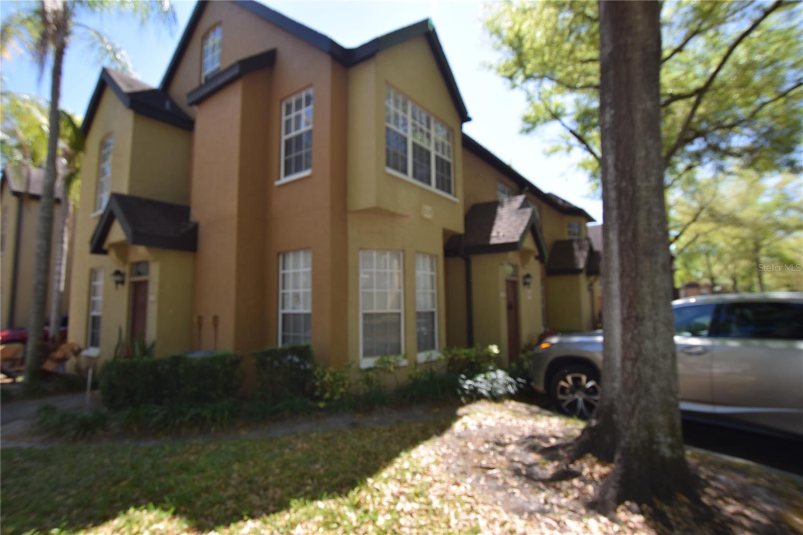 6324 Raleigh Street, FL