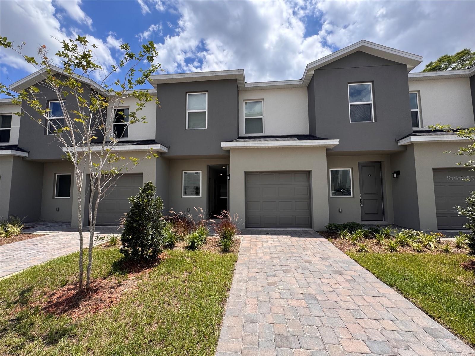 1213 Southstation Place, FL
