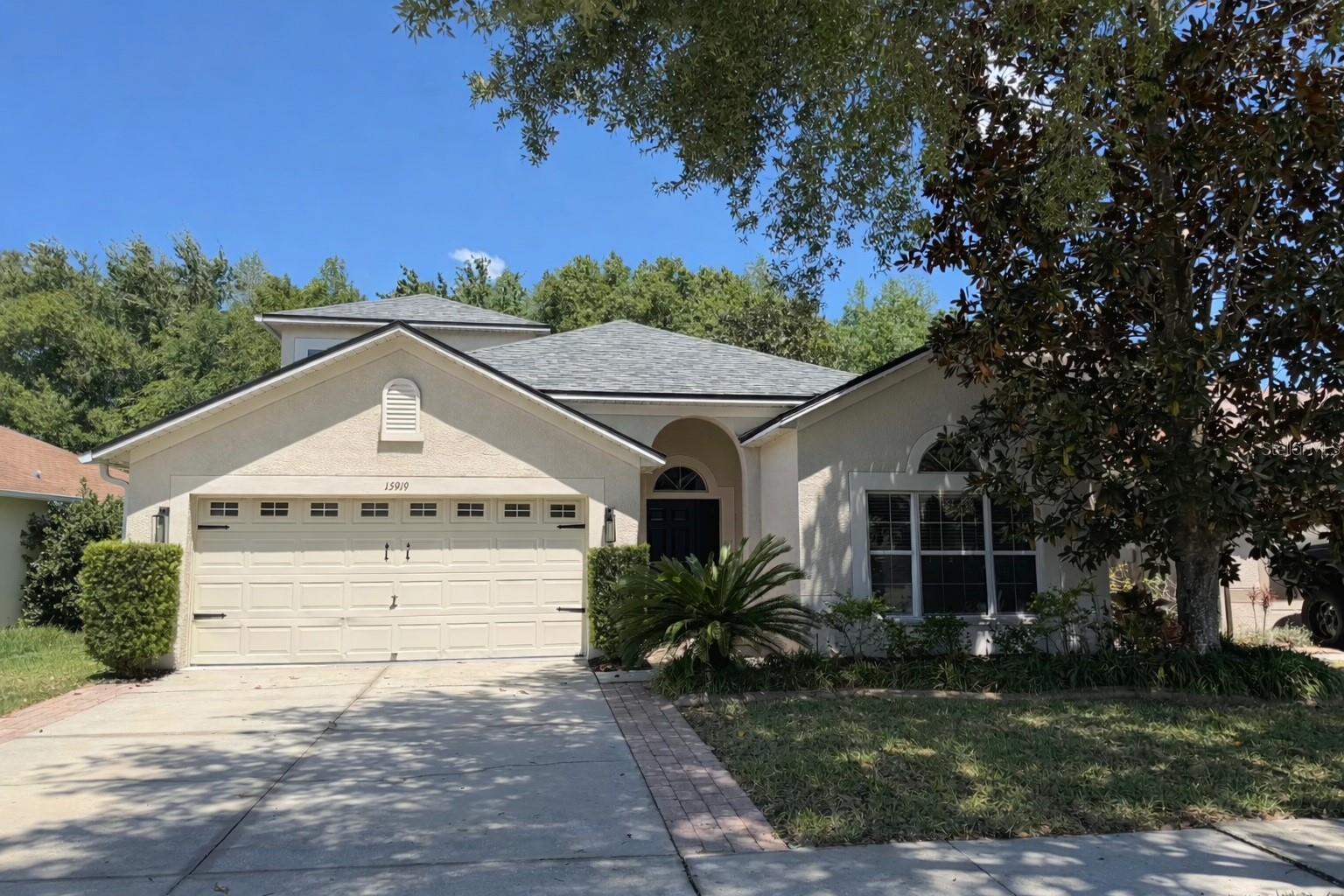 15919 Pond Rush Court, FL