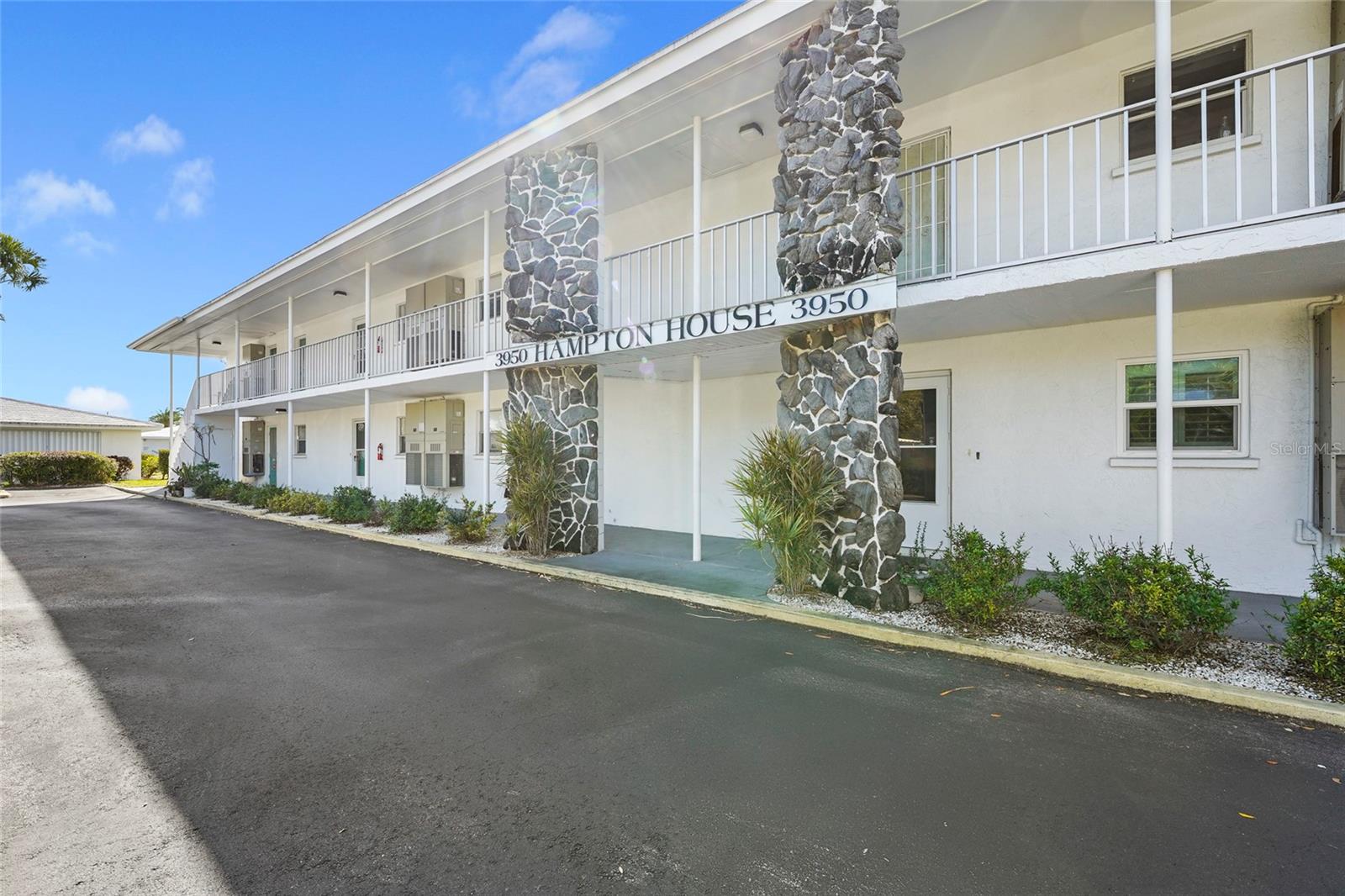 3950 Roxane Boulevard, FL