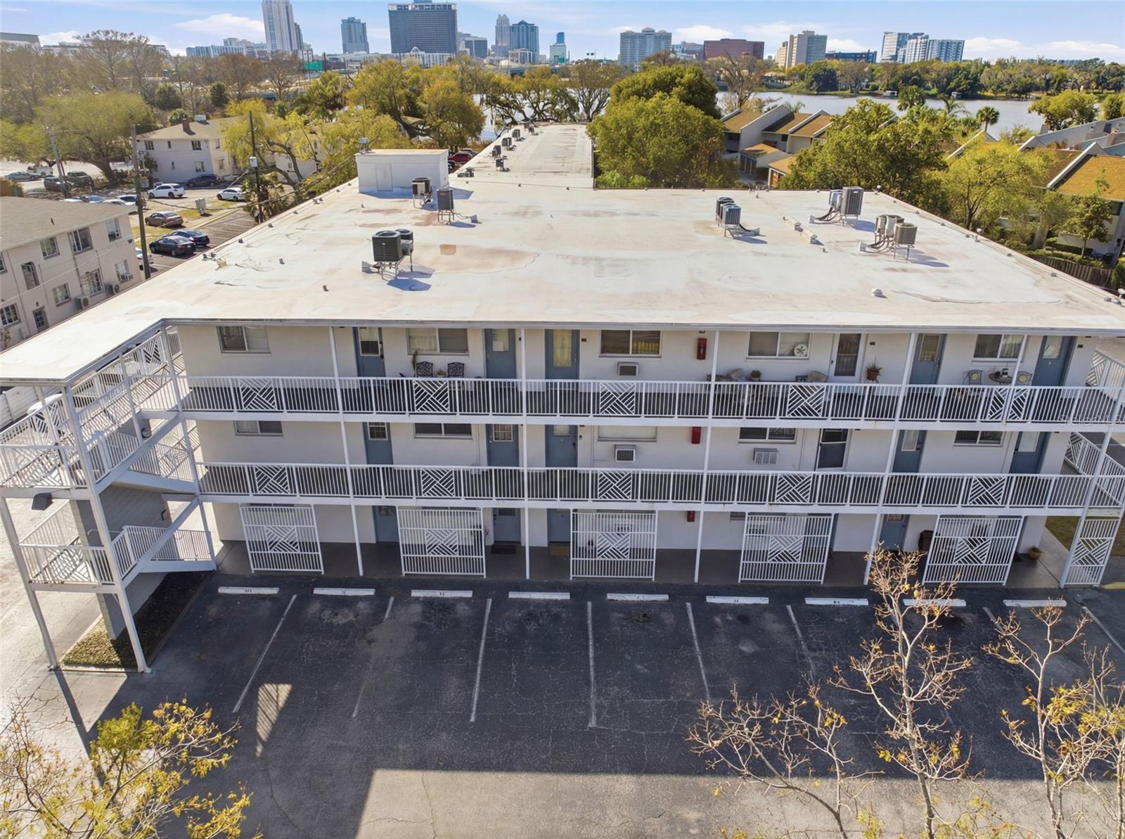 320 Lakeview Street, FL